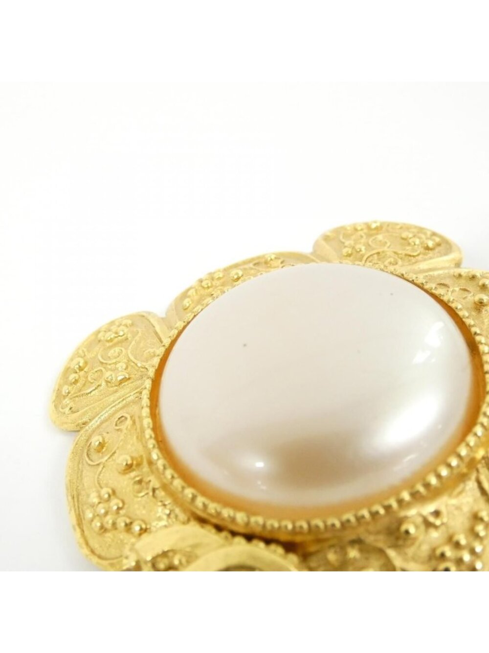 Chanel Vintage Brooch Gold - Picture 3 of 4